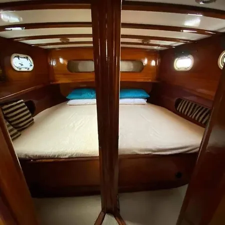 Yourtourkey Gulet Accommodation 보트호텔 *